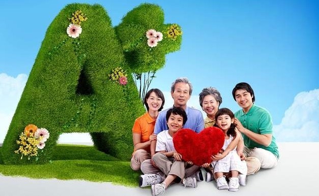 愛通天下教育專員認(rèn)為：對(duì)于單親爸爸，這樣要非常小心，一定要注意在付出愛的時(shí)候要讓孩子接收得到。有時(shí)候出差的時(shí)候不一定要買禮物，打個(gè)電話也是不錯(cuò)的。