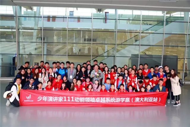 他驚嘆我的自信，我鐘愛他的柔情